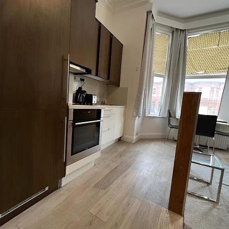 Nice Studio Shepherd'S Bush London Near Everything ภายนอก รูปภาพ